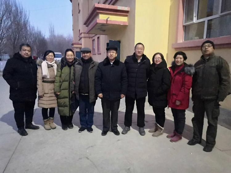 学院党委领导一行慰问我院南疆支教干部教师 学院党委领导一行慰问我院南疆支教干部教师